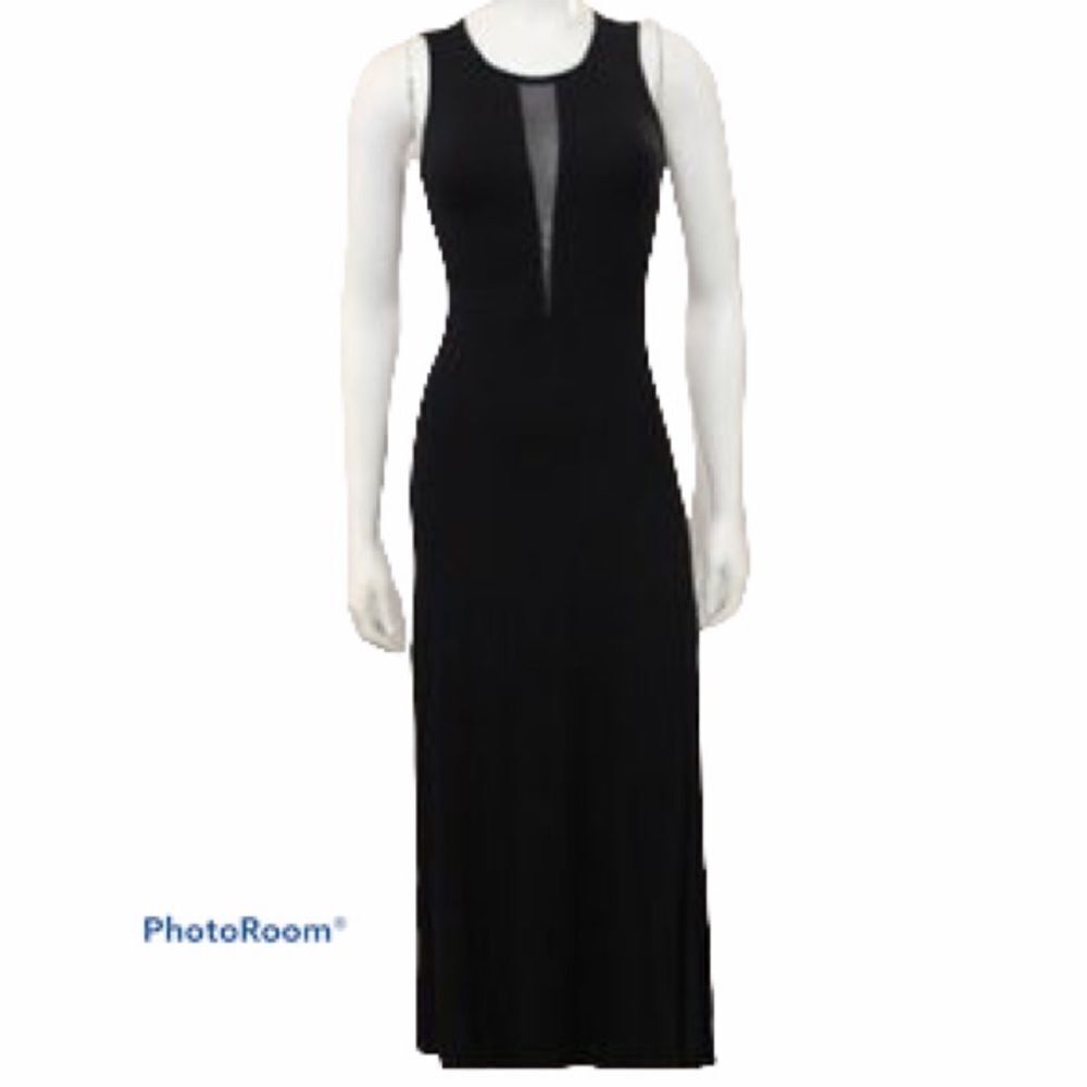 ✨ MONTEAU Los Angeles Black Maxi-Dress✨